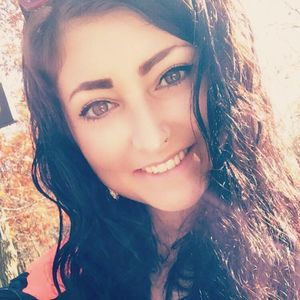 Meet your Posher, Hailey